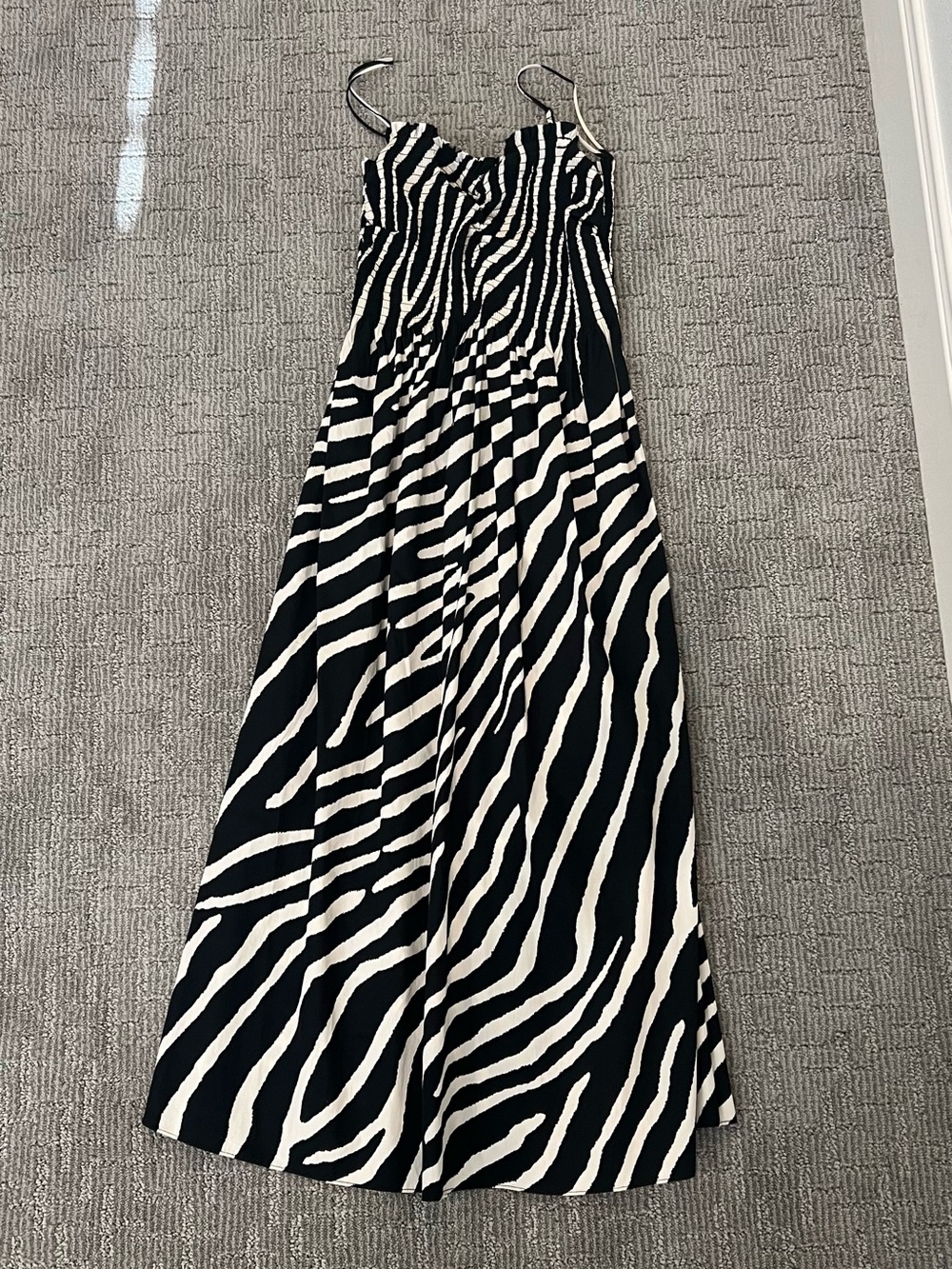 H&M Black and White Zebra Stripe Maxi Dress